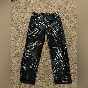 Capri length leggings